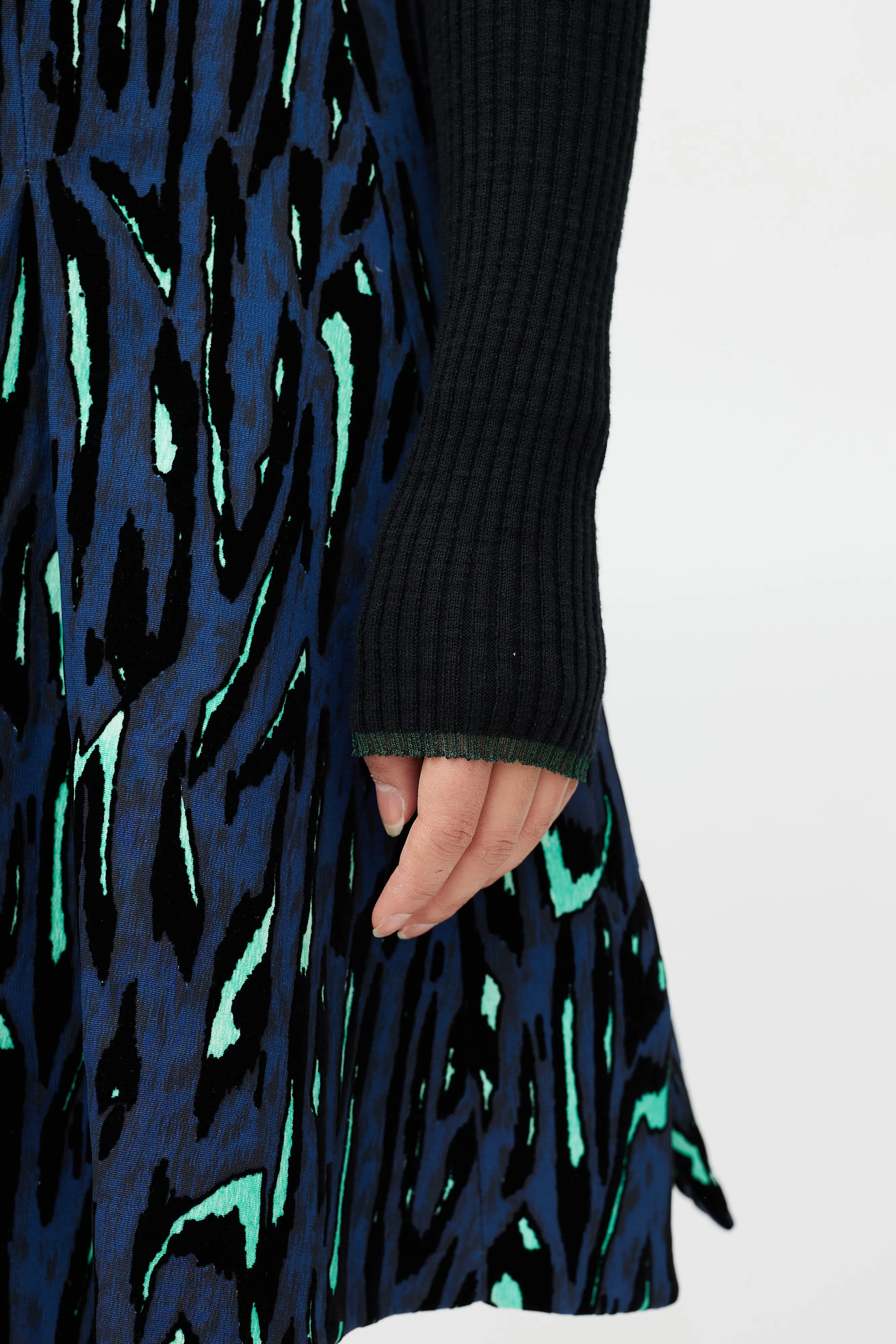 Blue & Multicolour Velvet Textured Skirt