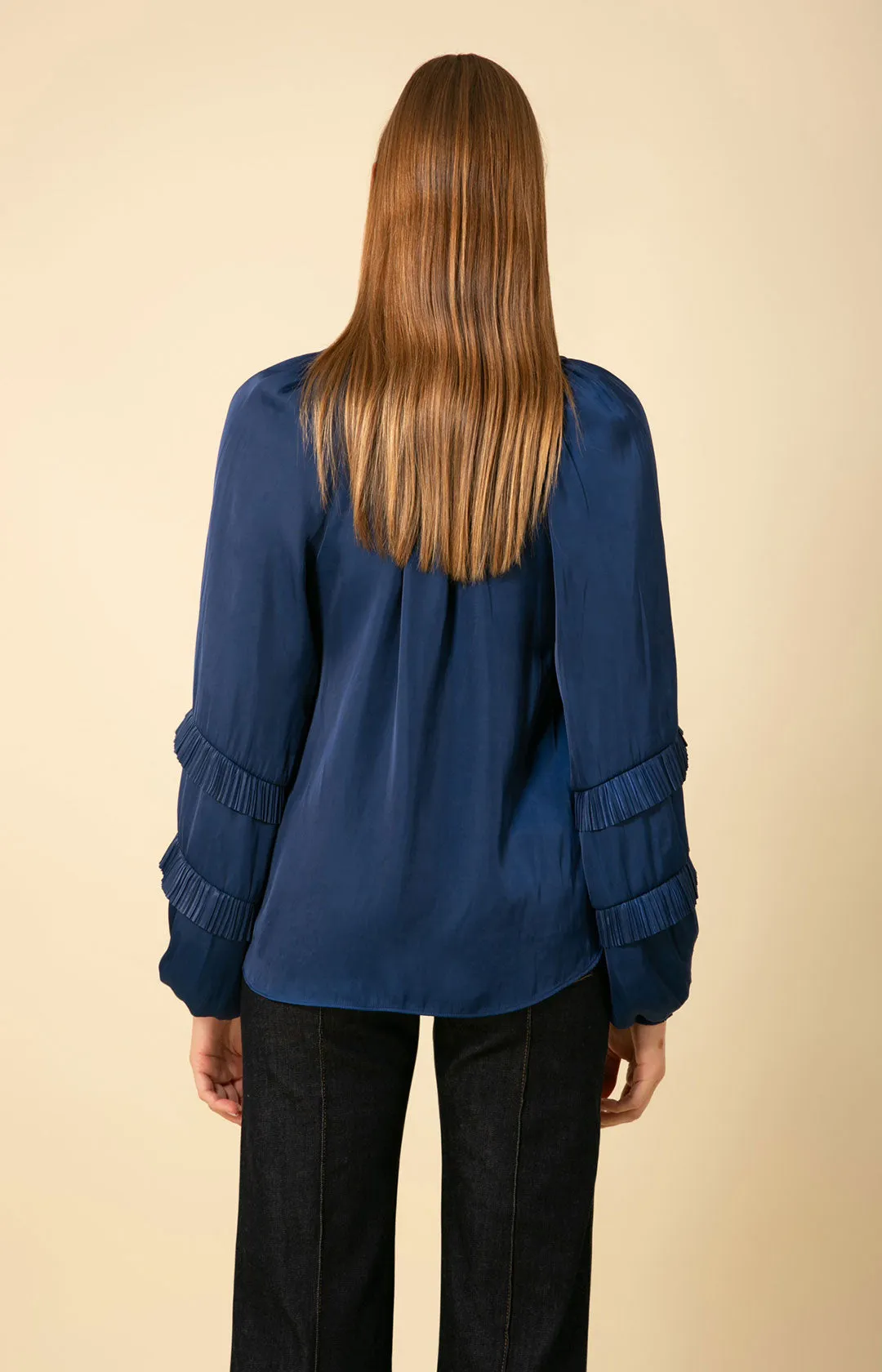 Demi Solid Top