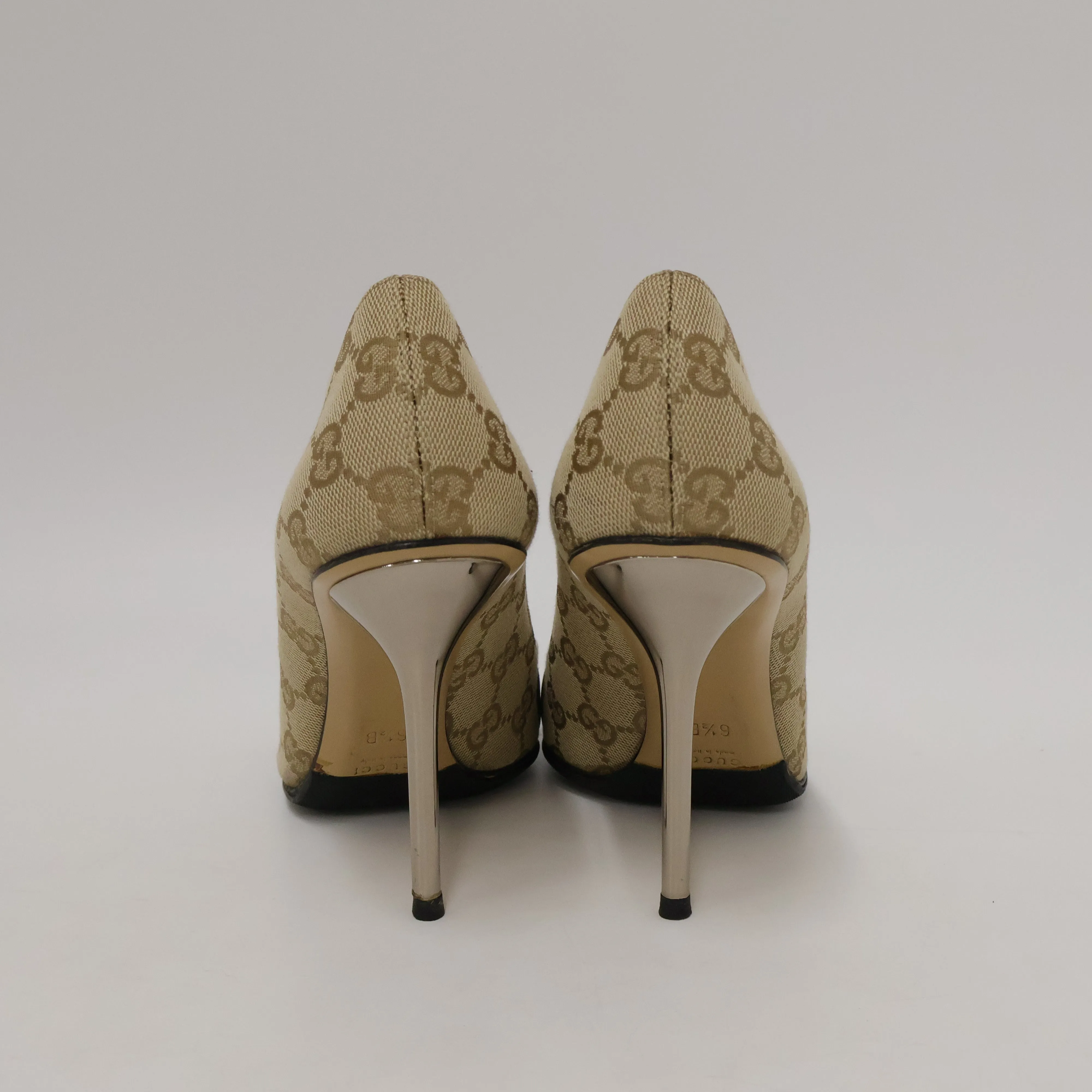 Gucci Horse Bit Peep Toe Heels 36.5