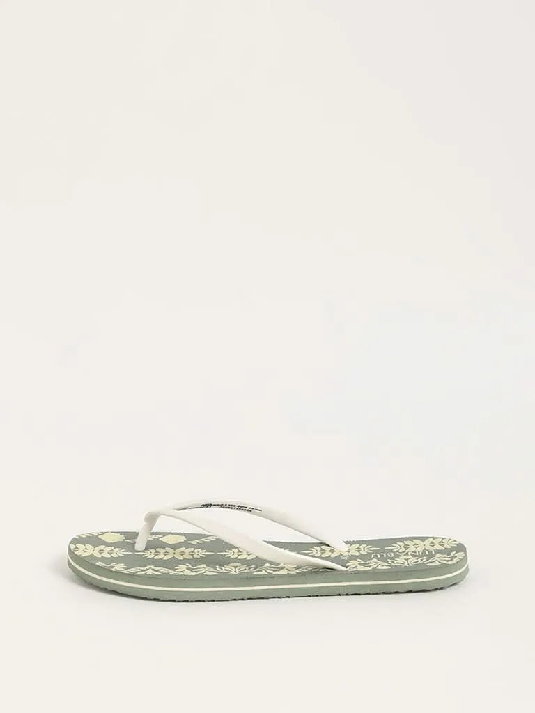 LUNA BLU Green Printed Flip-Flop